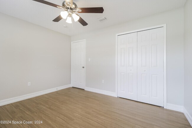 Building Photo - 6290 Arbor Ave