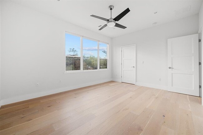 Building Photo - 5001 Shoal Creek Blvd