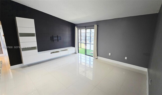 Building Photo - 18785 NW 62nd Ave