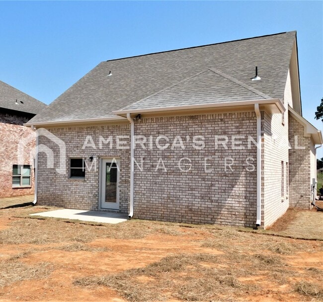 Building Photo - 7990 St.James Dr