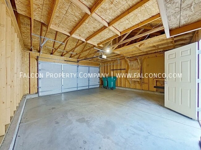 Building Photo - 1757 Flintshire St