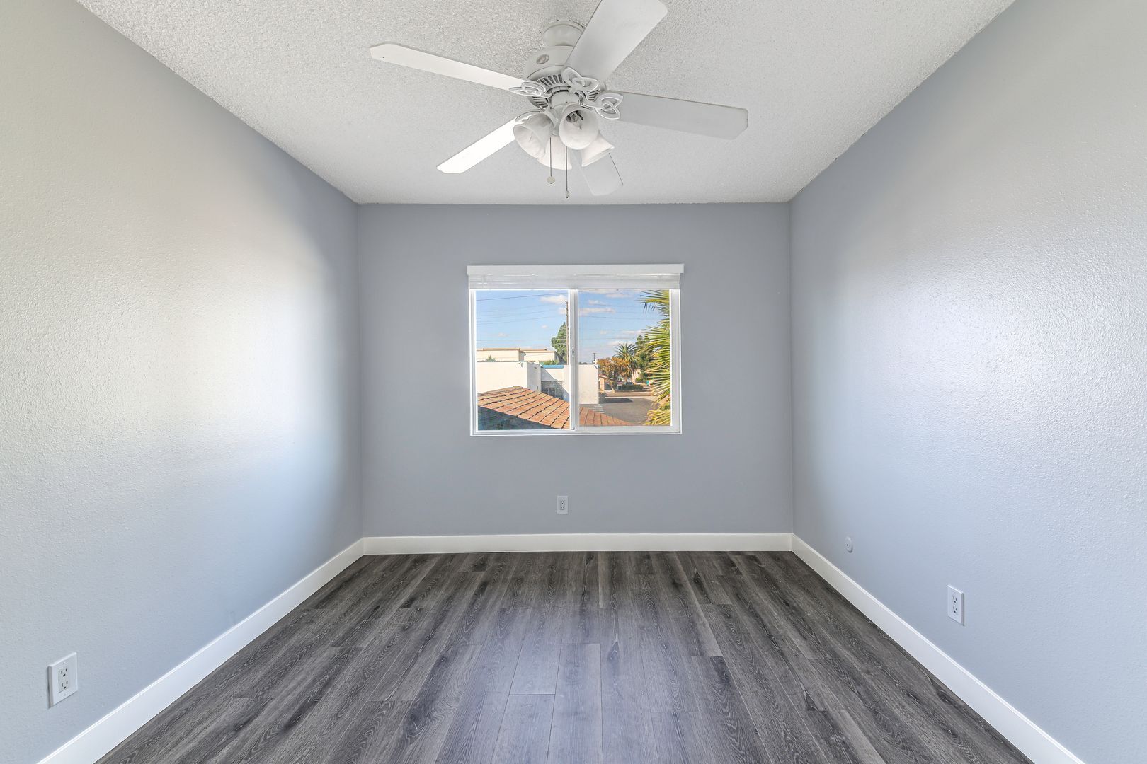 Building Photo - 1600 Mabury St