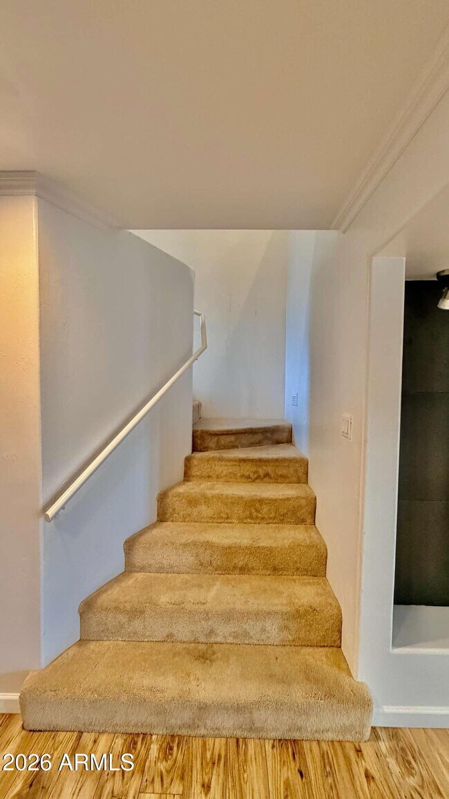 Building Photo - 8101 N 13th Pl