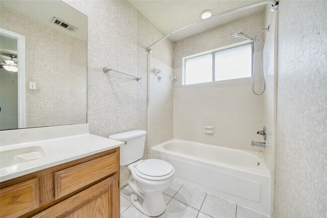 Building Photo - 4439 Morris Dr