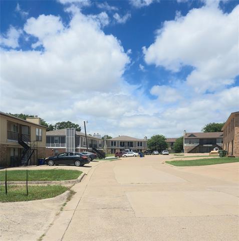 Building Photo - 8109 Foxfire Ln