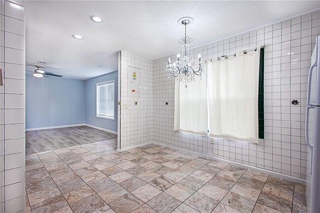 Building Photo - 4758 Pebble Trce