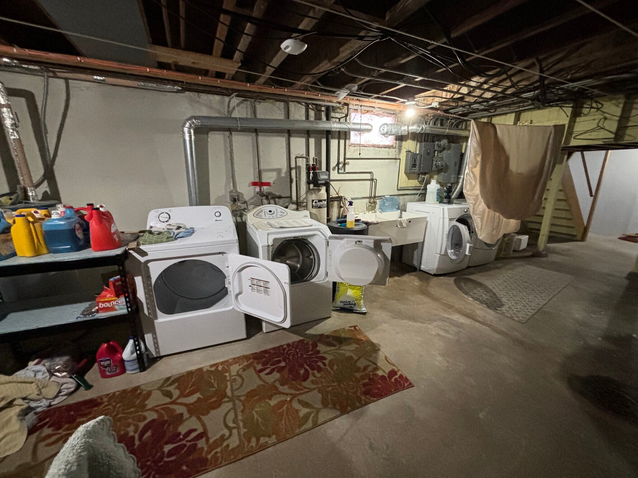 Building Photo - 1812 Northwestern Ave