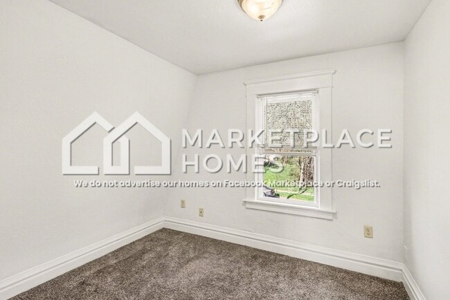 Building Photo - 730 Johnson Ave