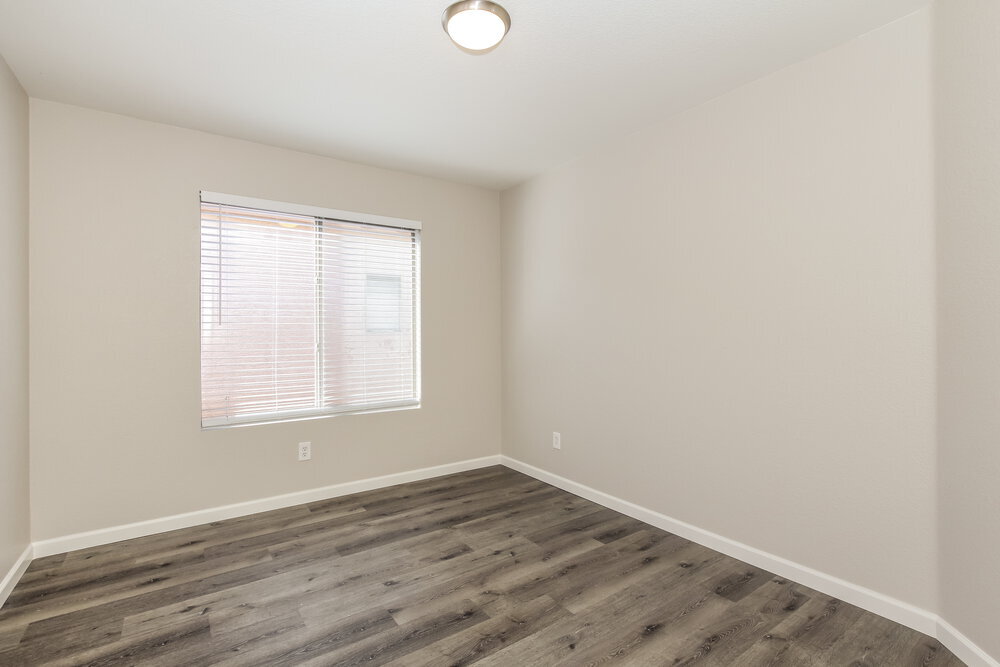 Building Photo - 16218 W Woodlands Ave