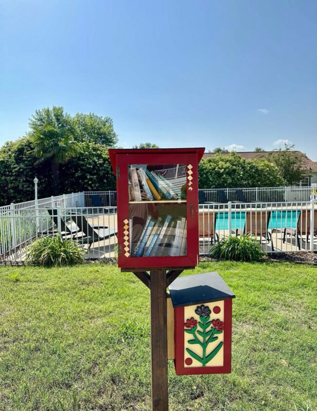 Building Photo - 715 Landrum Trl