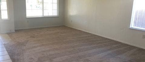 Building Photo - 8811 Rollingbay Dr