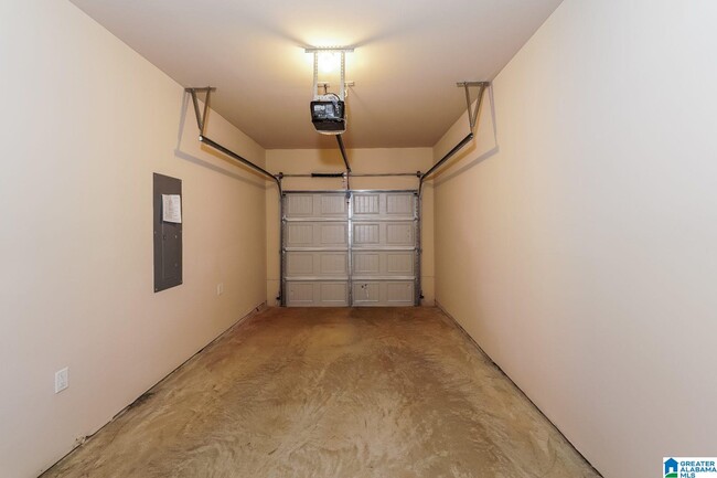 Building Photo - 6489 Rainbow Row