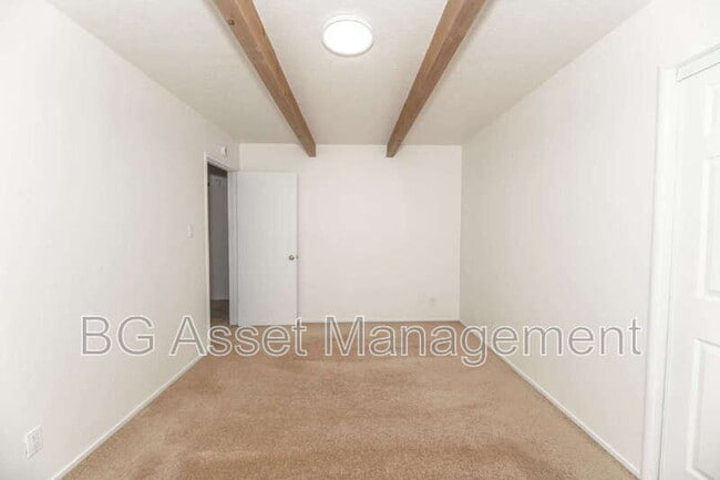 Building Photo - 1452 Merced St