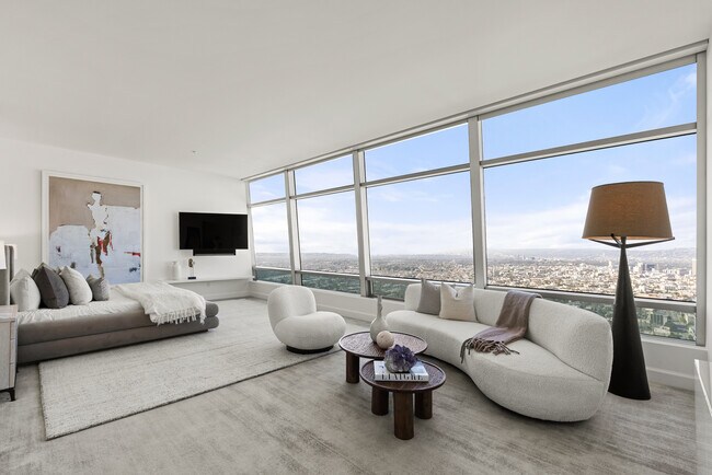 Building Photo - 900 W Olympic Blvd