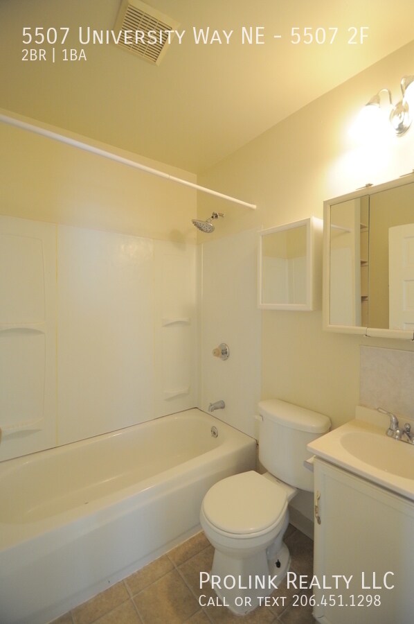 Building Photo - 5507 University Wy NE