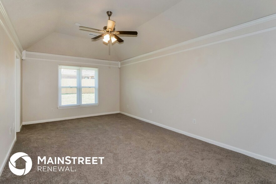 Building Photo - 4709 Valene Cir