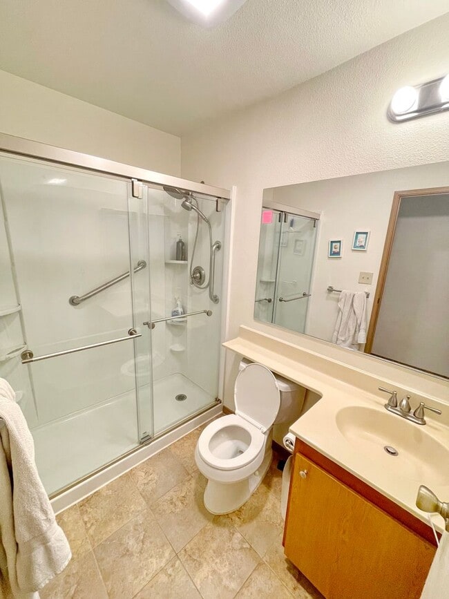 Building Photo - Haleakala Gardens - Furnished 3bed/2bath C...