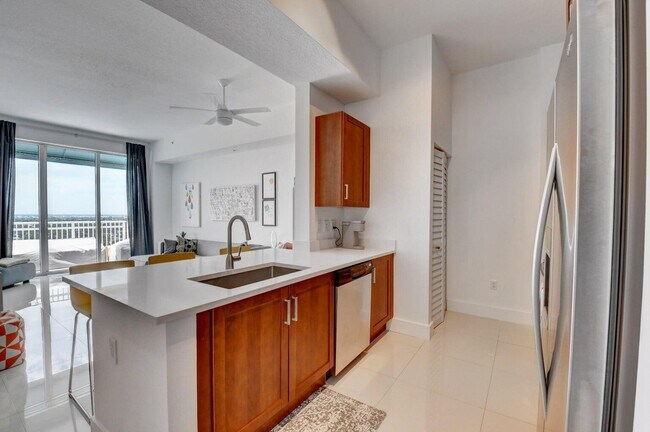 Building Photo - 450 N Federal Hwy