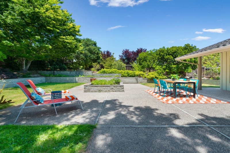 Building Photo - 115 Ortalon Cir