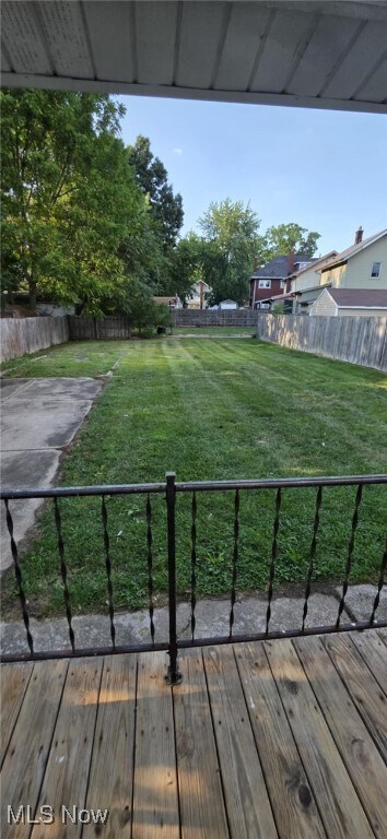 Building Photo - 623 Cole Ave