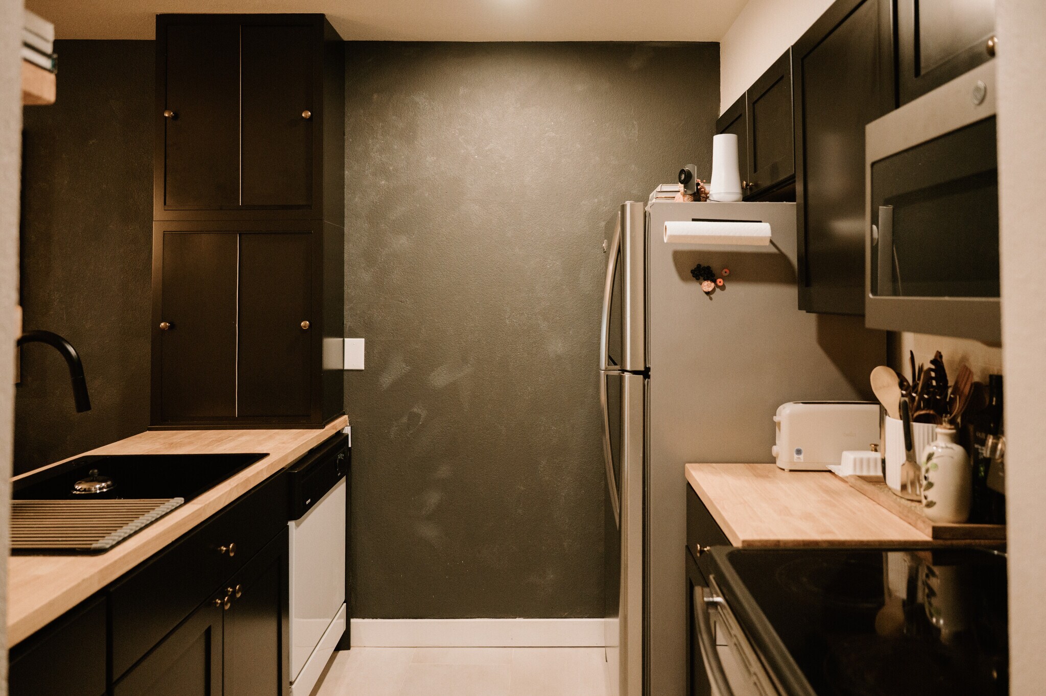 Building Photo - 444 S Kittredge St