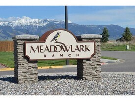 Building Photo - 906 Powers Blvd