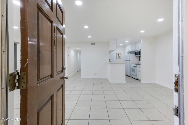 Building Photo - 5700 Etiwanda Ave