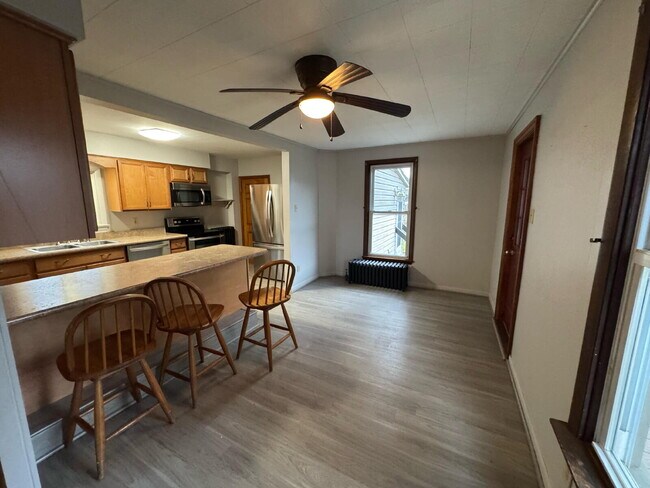 Building Photo - "Charming 3-Bedroom Haven with Gleaming Hardwood Floors in Newport, PA!"