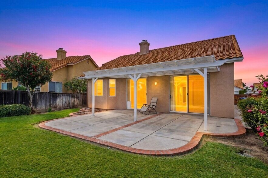 Building Photo - 40152 Valeriana Ct