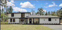 Building Photo - 19003 Cedar Ldg Ln