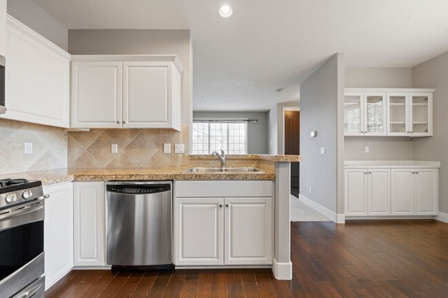 Building Photo - 28839 SW Costa Cir W