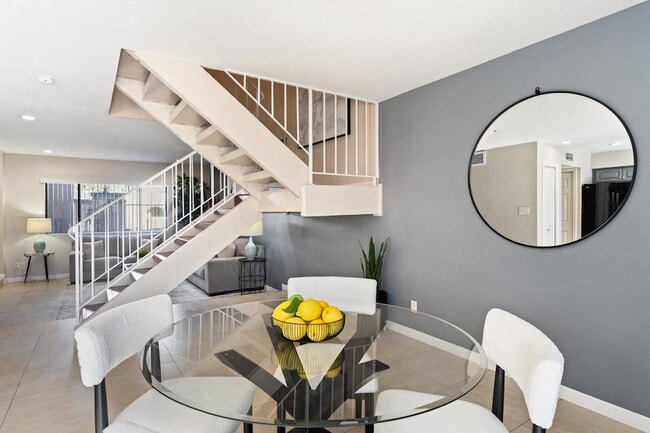 Building Photo - 7339 E Northland Dr