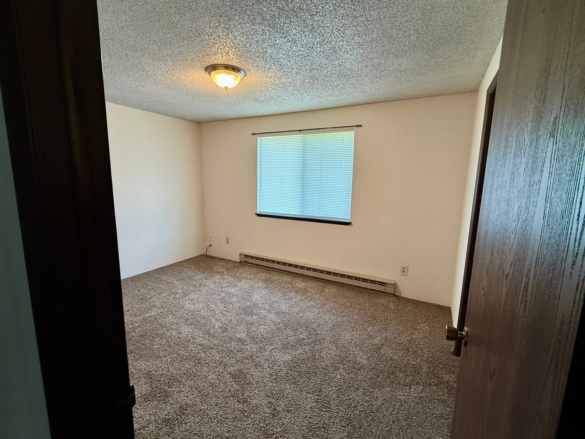 Building Photo - 13411 E 8th Ave