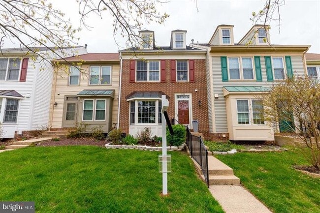 Building Photo - 21186 Winding Brook Square