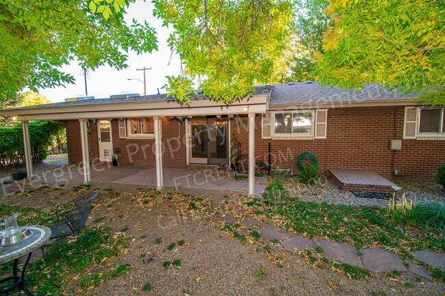 Building Photo - Gorgeous ranch style home in Loveland