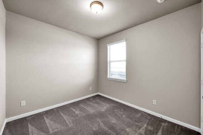 Building Photo - 18239 Alora Springs Trace