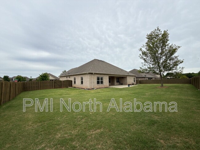Building Photo - 20 Crimson Cloud SW