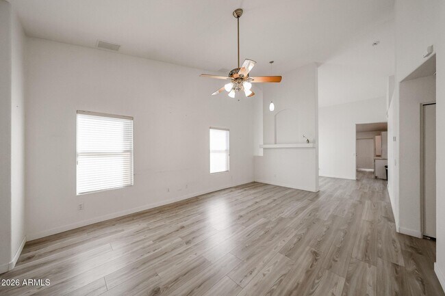 Building Photo - 7421 W Eva St