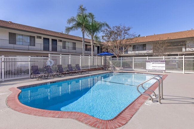 Building Photo - Castilian and Cordova Apartment Homes