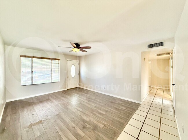 Building Photo - 1614 W Brooks St