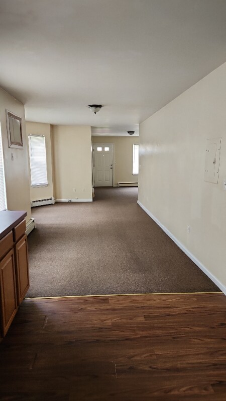 Building Photo - 157 Magnolia St