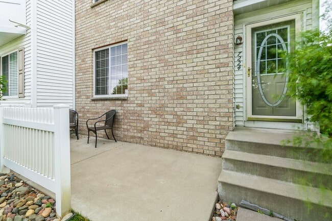 Building Photo - 2bd 2ba Ramsey town home avail. 1,995.00 mo plus utilities