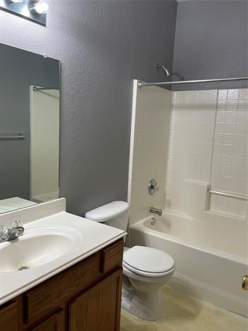 Building Photo - 241 Flatwood Dr
