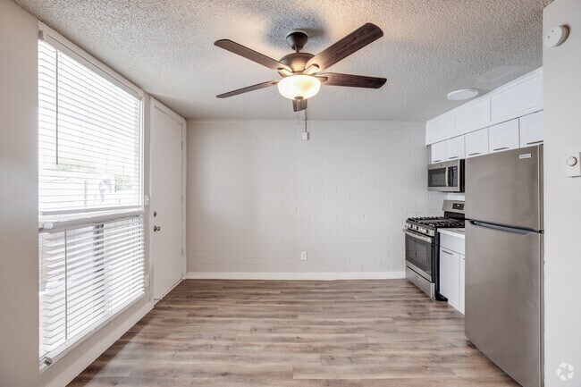 Studio, 1BA - 265 SF - The Elton