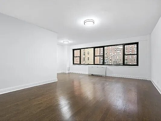 Primary Photo - 405 East 56th Street