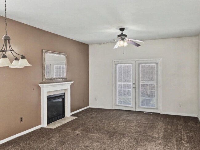 Building Photo - 6156-6158 Fairgrove St