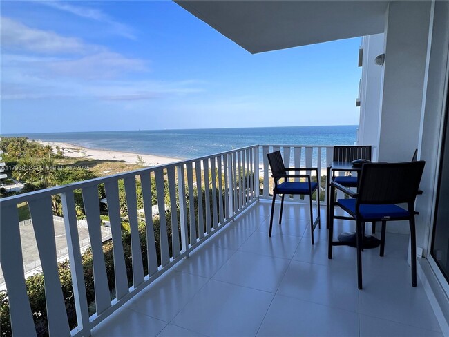 Building Photo - 200 Ocean Ln Dr