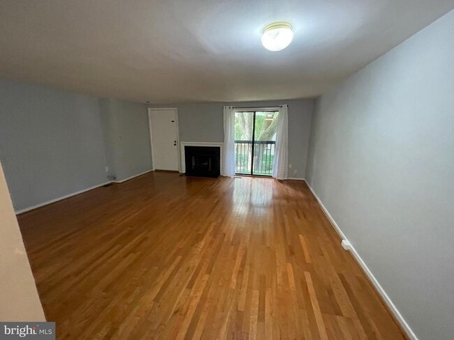Building Photo - 9815 Hellingly Pl