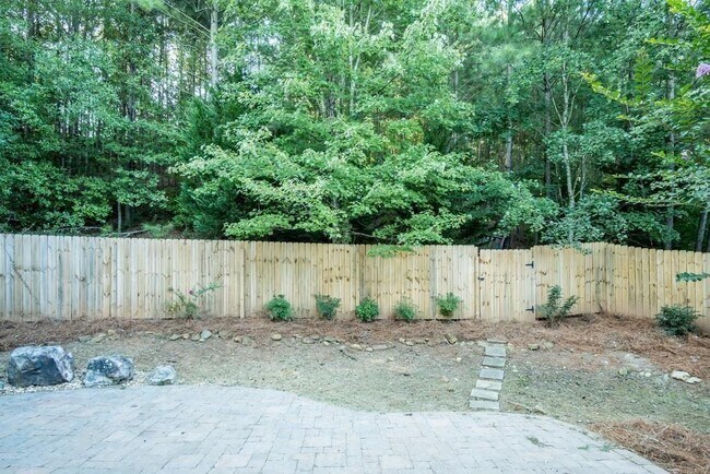 Building Photo - 1078 River Plantation Dr