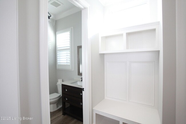 Building Photo - 6224 Mistflower Cir